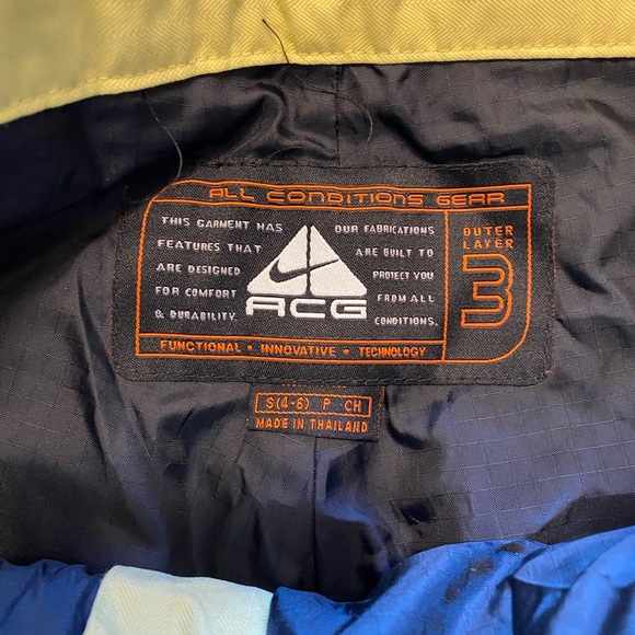 *SOLD* Nike Y2K Vintage ACG Swoosh Ski Pants Cargo
Multipocket (Size Small) EUC - Picture 11 of 11